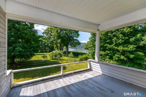 373 Lake Road Warren CT 06777