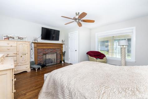 5 Scenic Drive Portland CT 06480