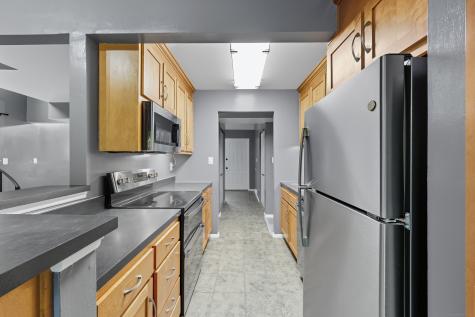 62 Chatham Lane Bristol CT 06010