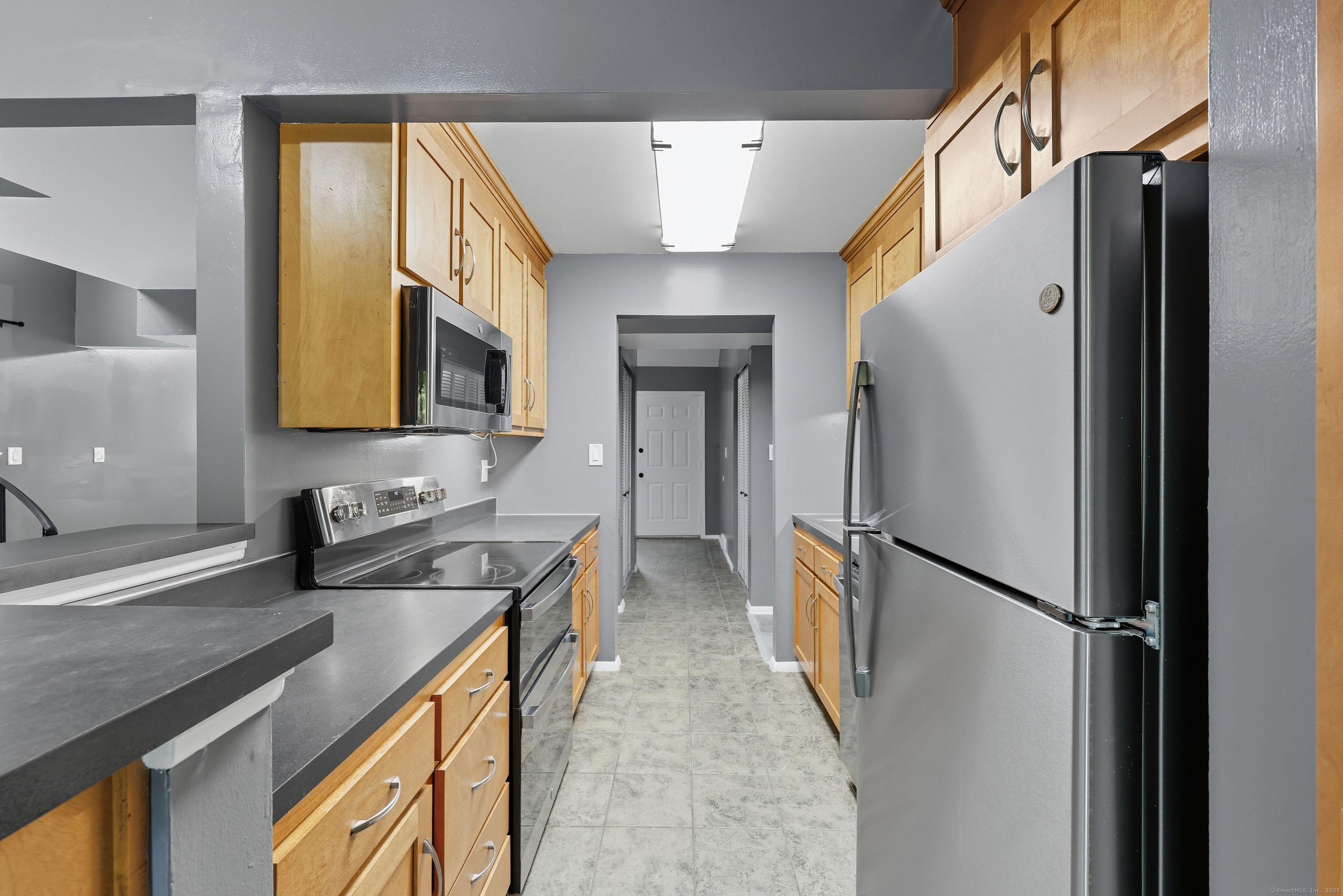 62 Chatham Lane Bristol CT 06010