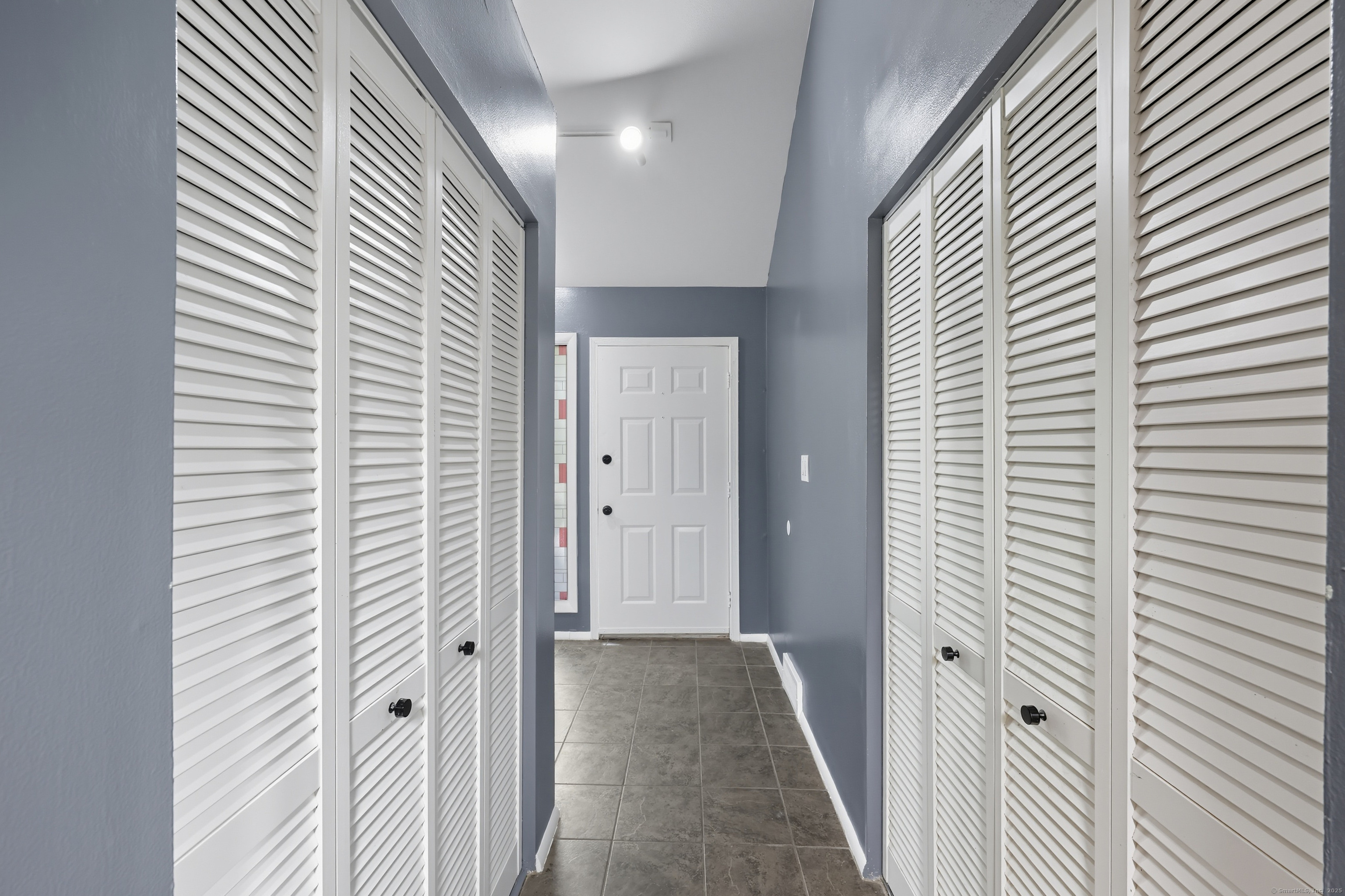 62 Chatham Lane Bristol CT 06010