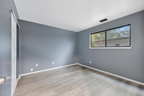 62 Chatham Lane Bristol CT 06010