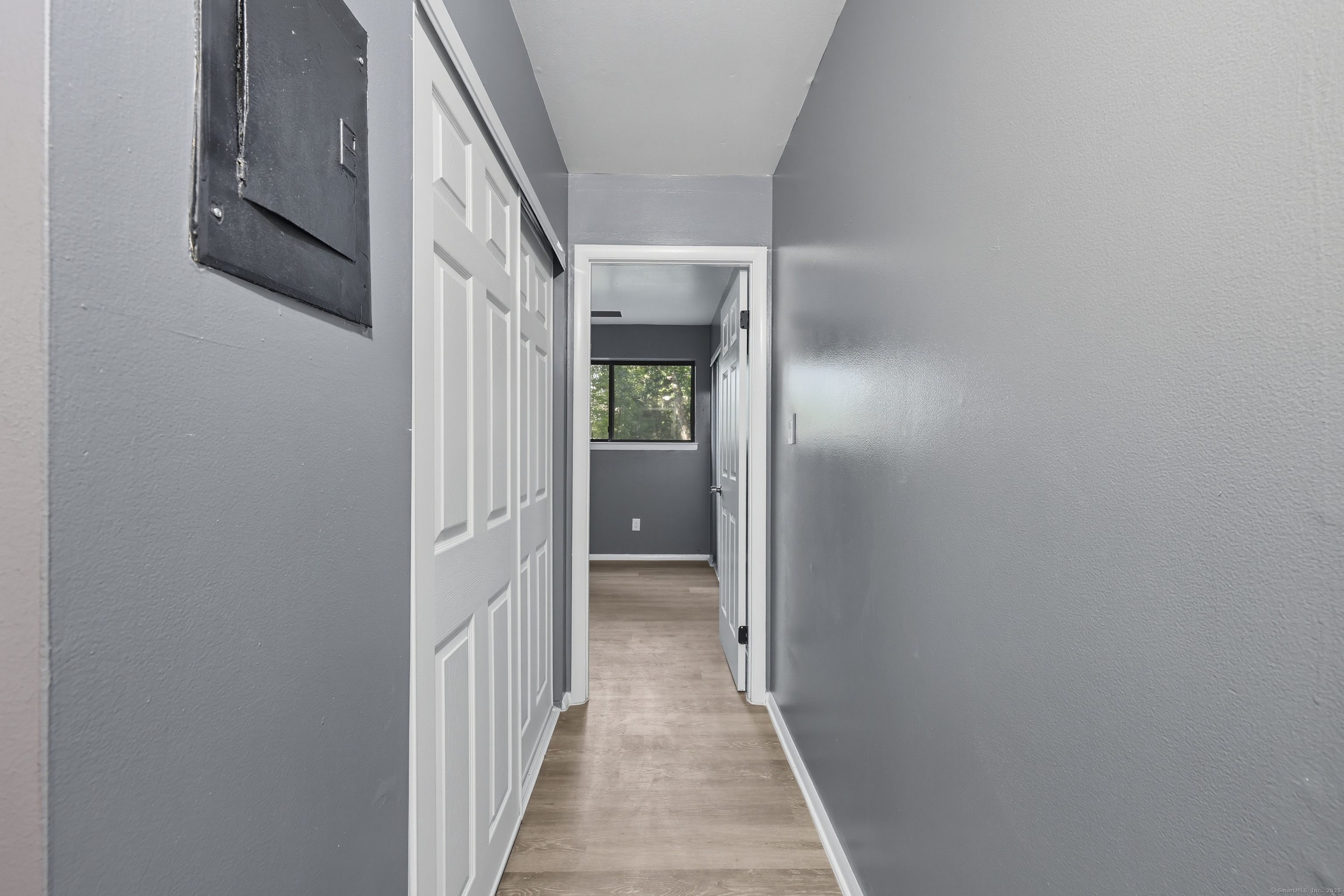 62 Chatham Lane Bristol CT 06010