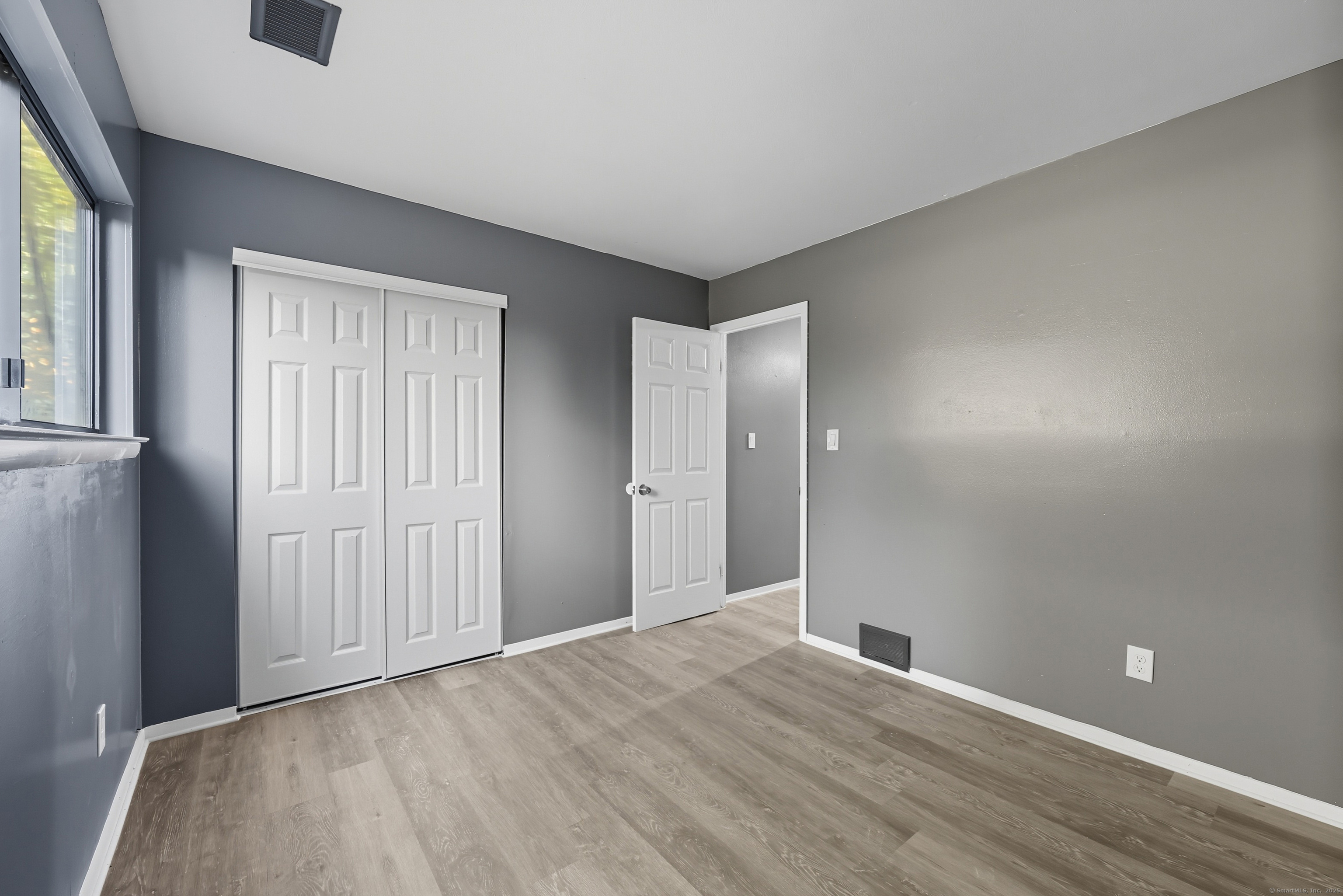 62 Chatham Lane Bristol CT 06010