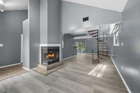 62 Chatham Lane Bristol CT 06010