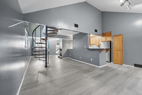 62 Chatham Lane Bristol CT 06010