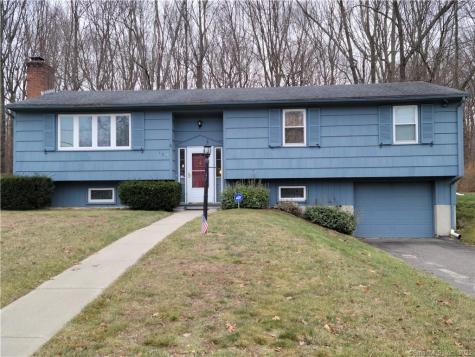 129 Dinatali Drive Waterbury CT 06705