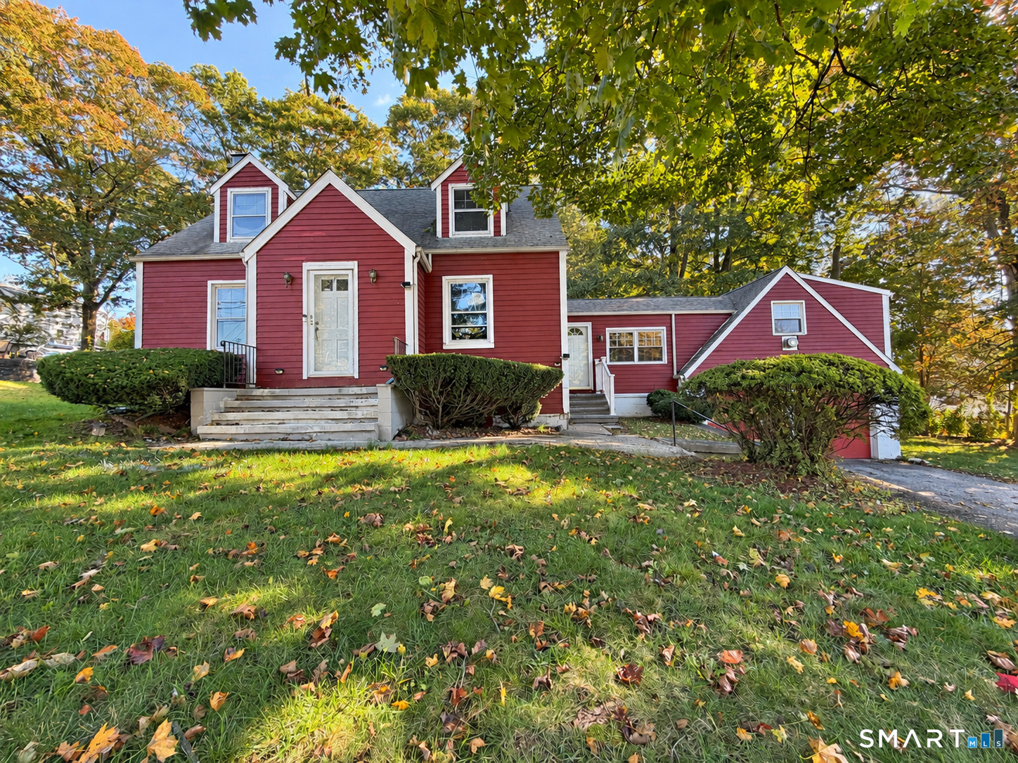 Bridgeport CT, 3456 East Main Street