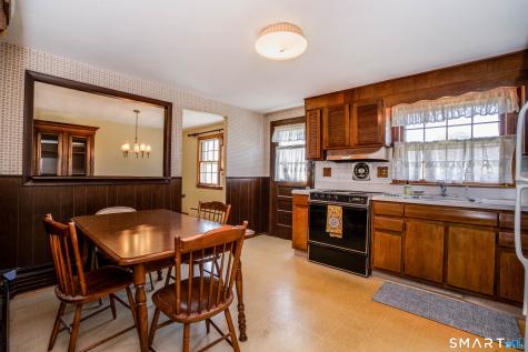 182 Brentmoor Road East Hartford CT 06118