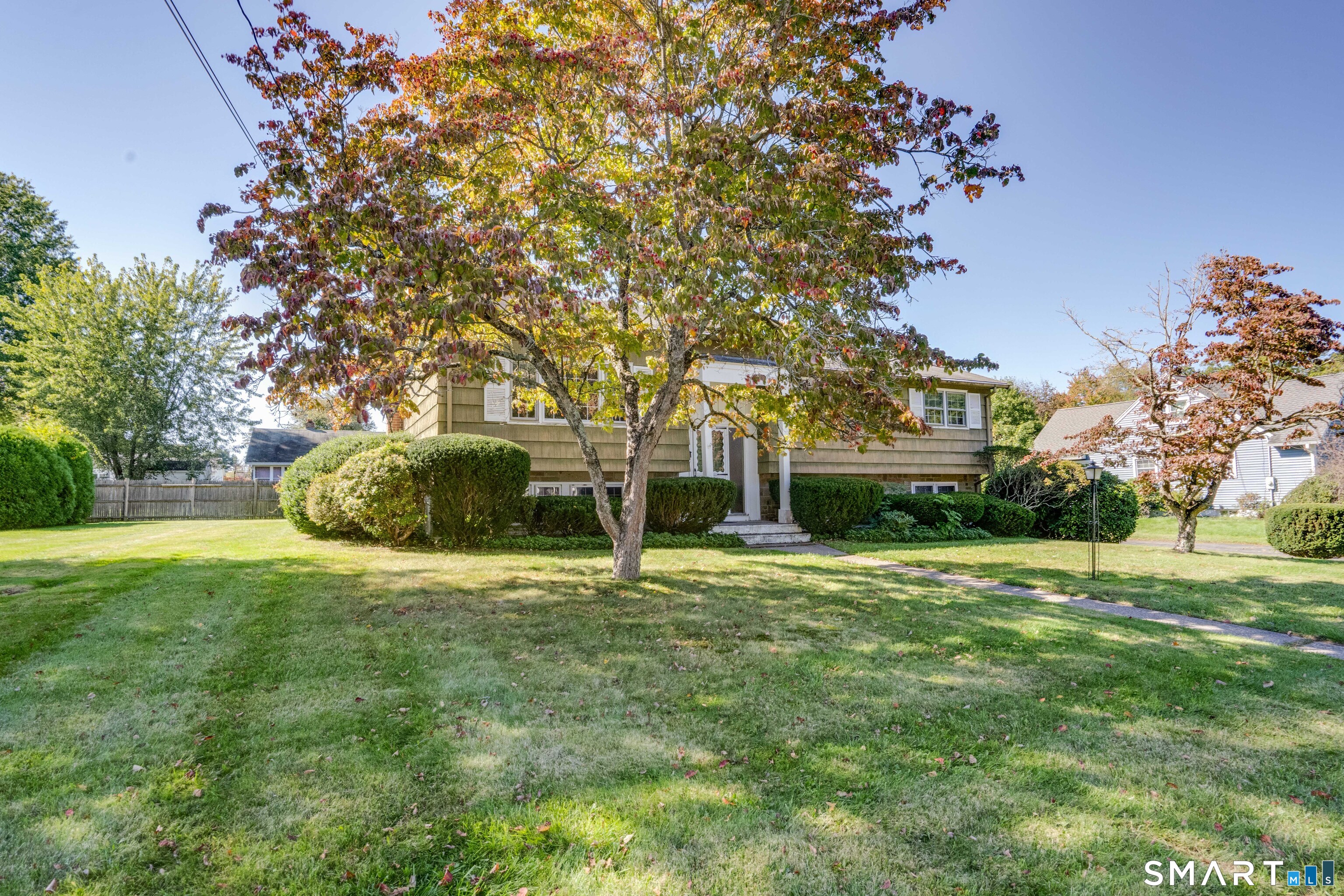 182 Brentmoor Road East Hartford CT 06118