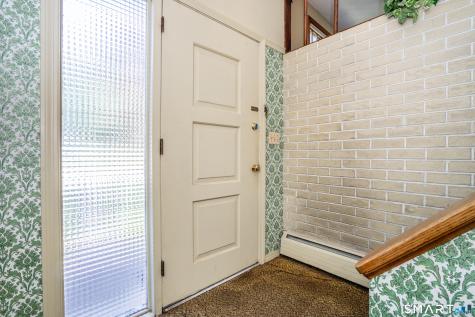 182 Brentmoor Road East Hartford CT 06118