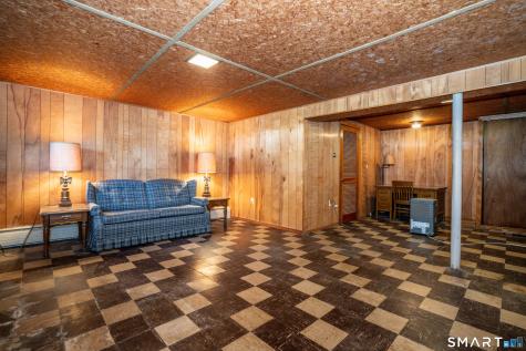 182 Brentmoor Road East Hartford CT 06118