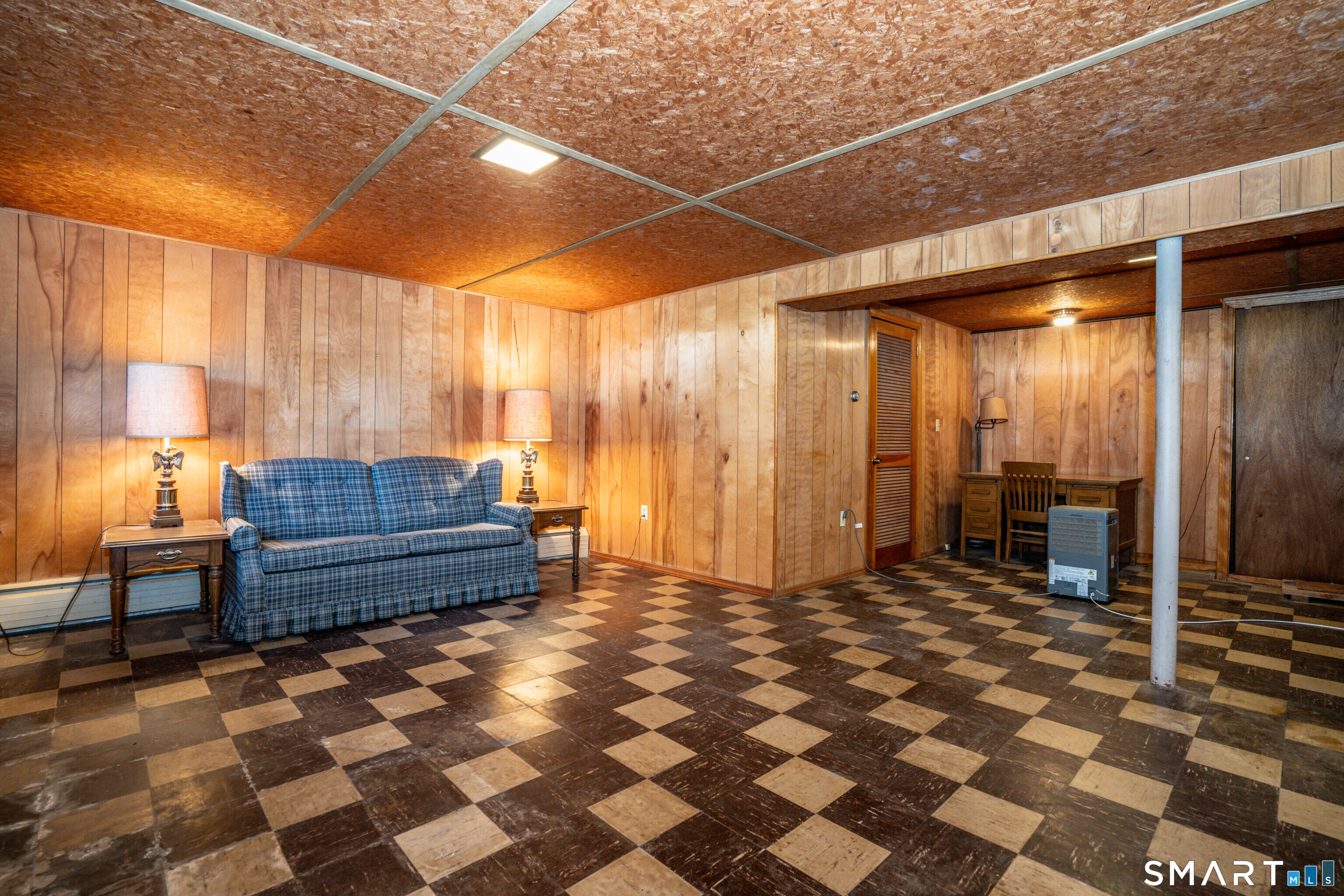 182 Brentmoor Road East Hartford CT 06118