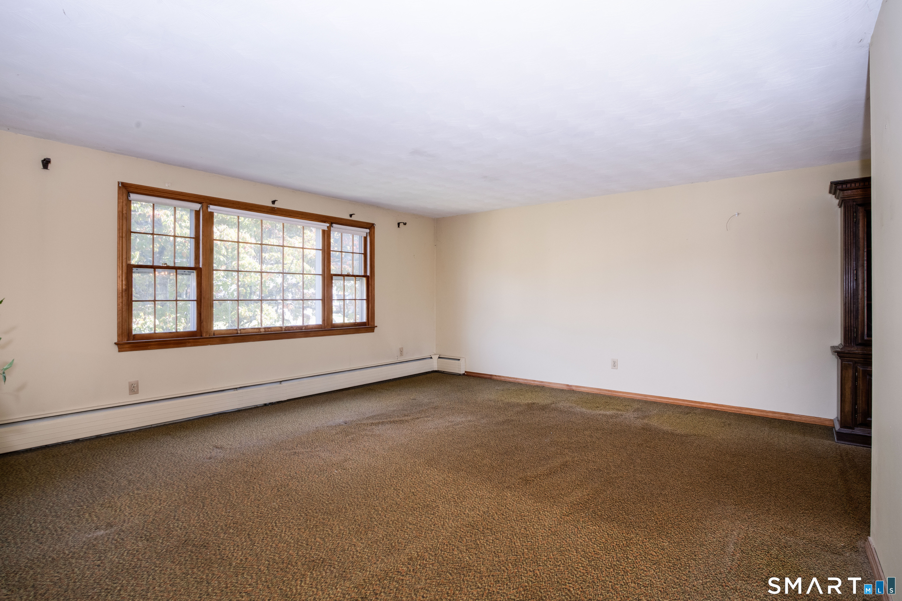 182 Brentmoor Road East Hartford CT 06118