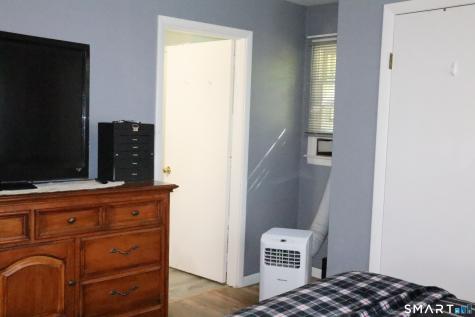 59 Gillotti Road New Fairfield CT 06812