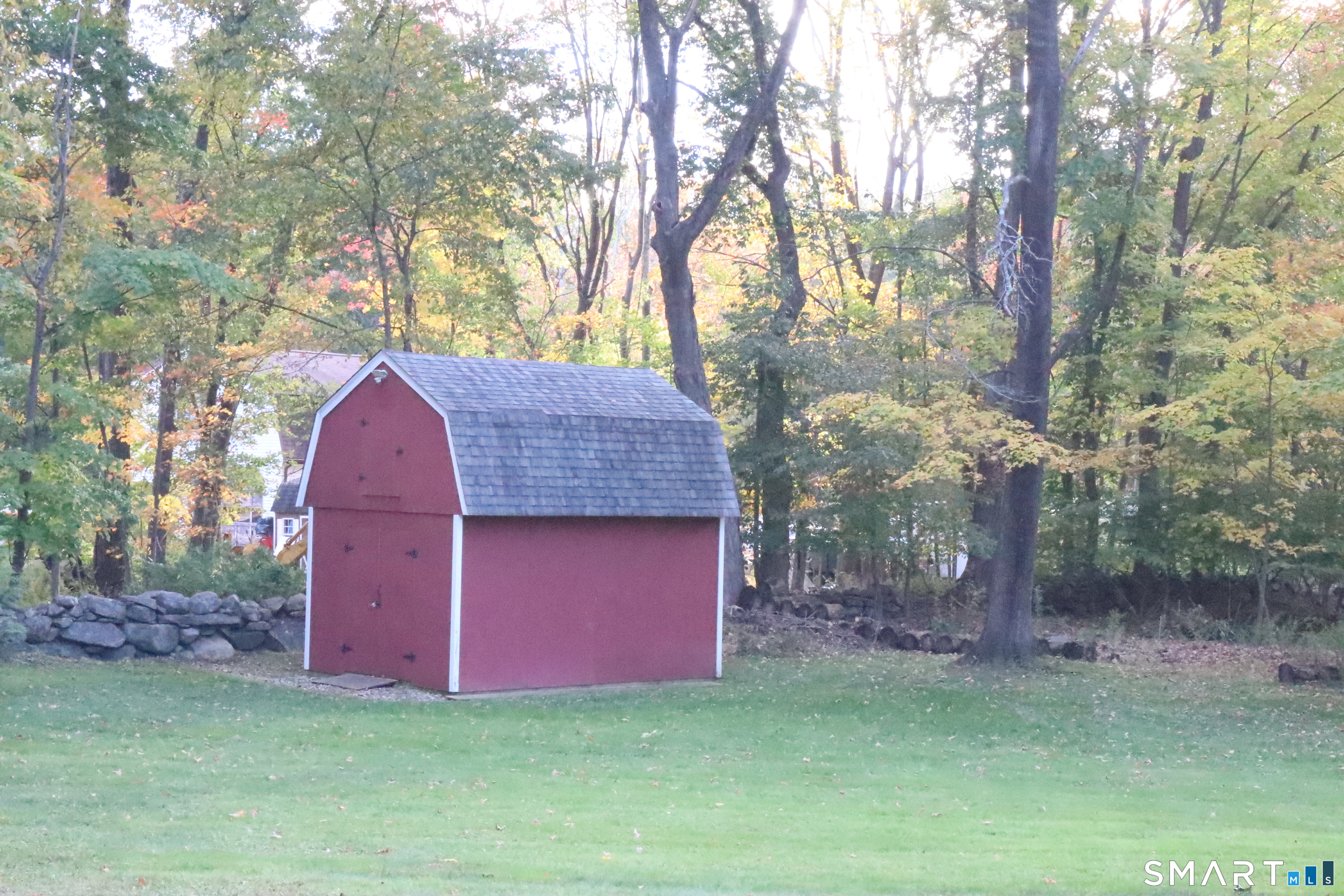 59 Gillotti Road New Fairfield CT 06812