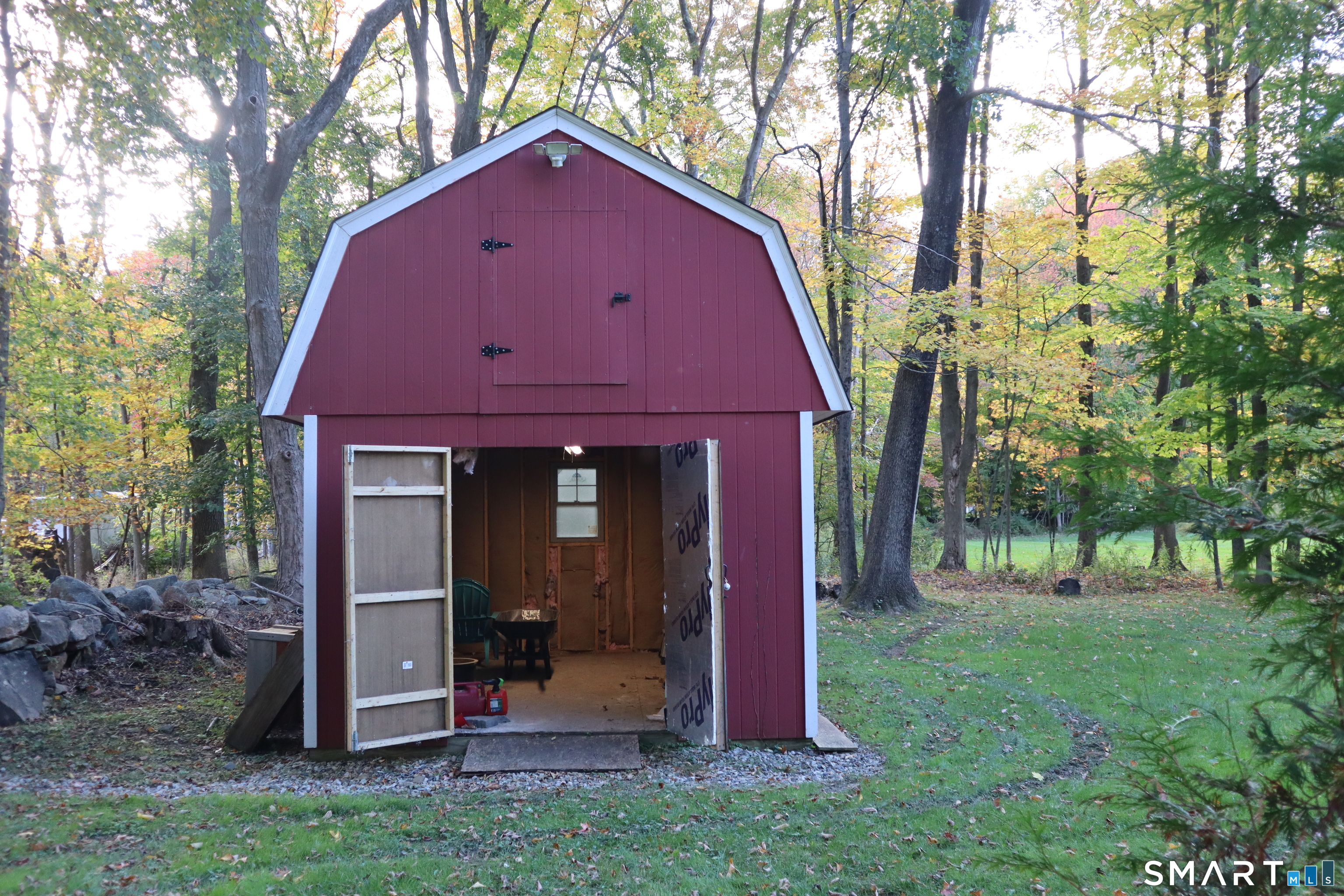 59 Gillotti Road New Fairfield CT 06812