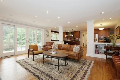 8 Strawberry Ridge Road Ridgefield CT 06877