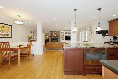 8 Strawberry Ridge Road Ridgefield CT 06877