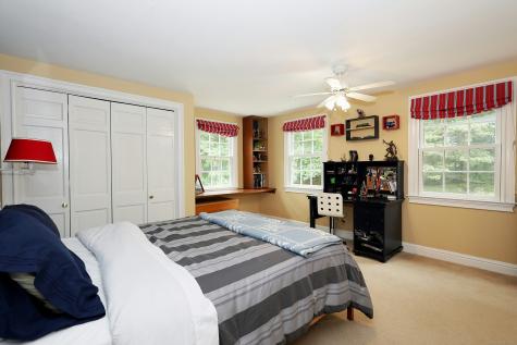 8 Strawberry Ridge Road Ridgefield CT 06877