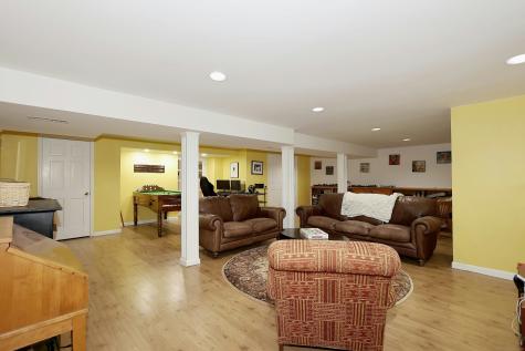 8 Strawberry Ridge Road Ridgefield CT 06877