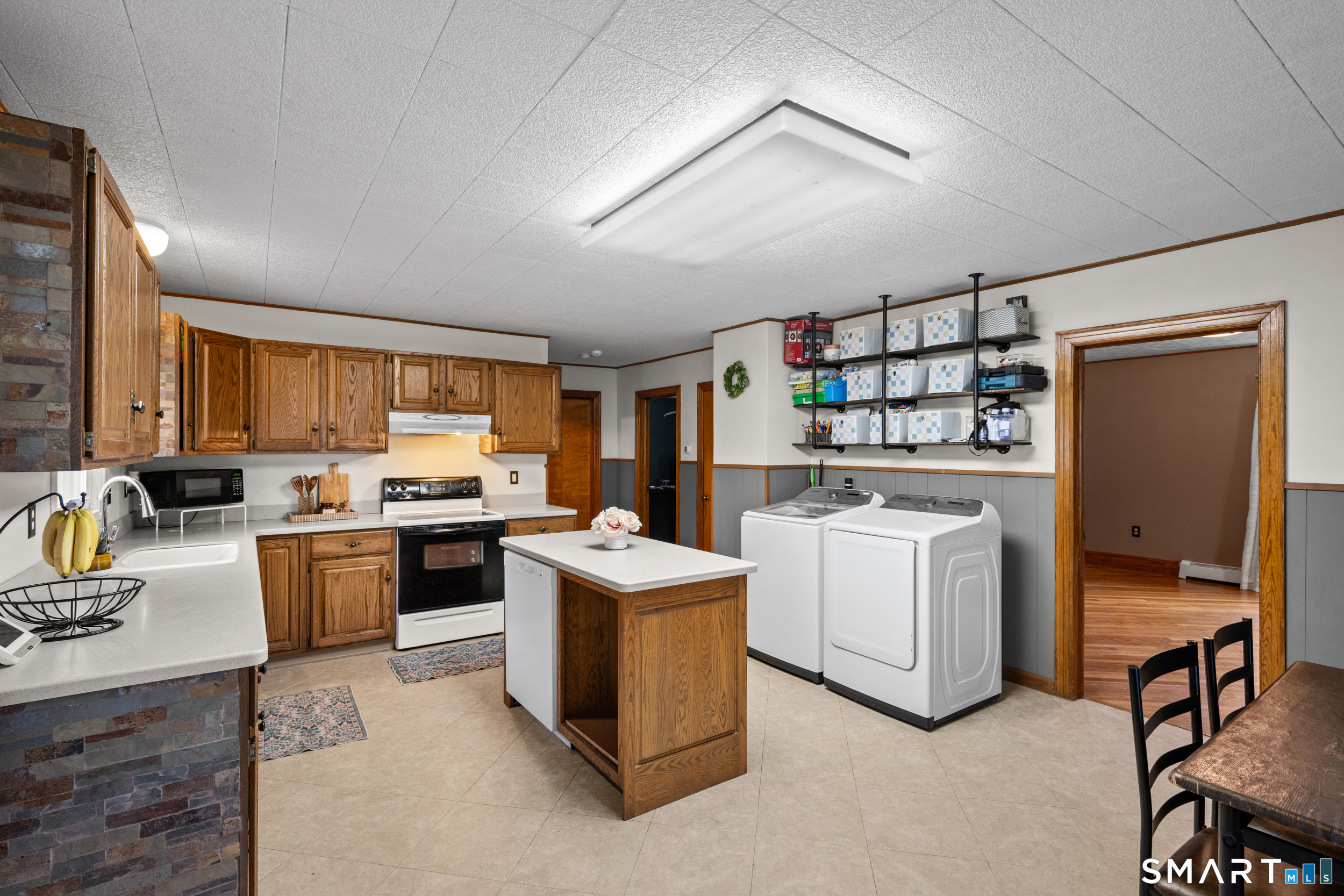 36 Maple Street Griswold CT 06351