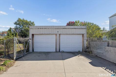 35 Edwards Street Hamden CT 06517
