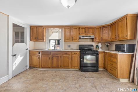 35 Edwards Street Hamden CT 06517