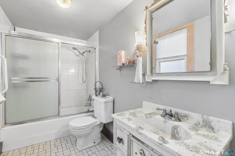 35 Edwards Street Hamden CT 06517