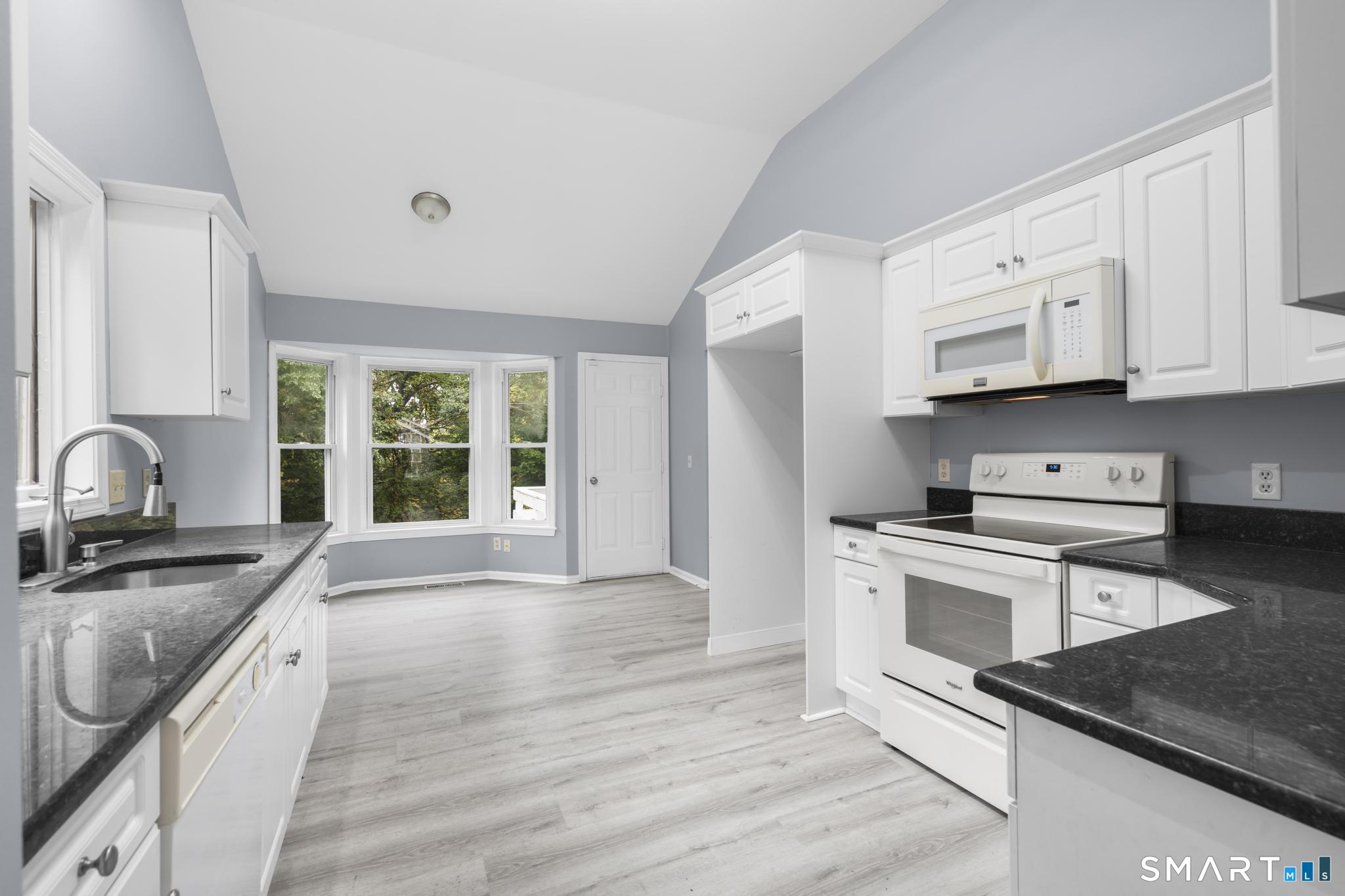 63 Oakcrest Circle Waterbury CT 06708