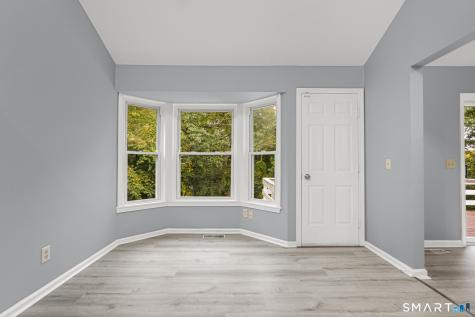 63 Oakcrest Circle Waterbury CT 06708