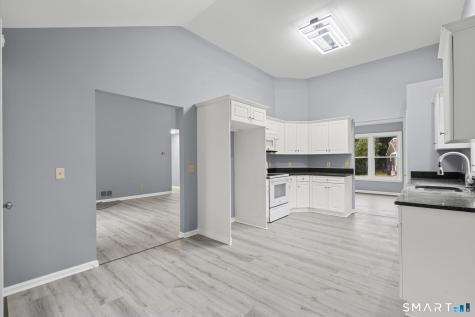 63 Oakcrest Circle Waterbury CT 06708