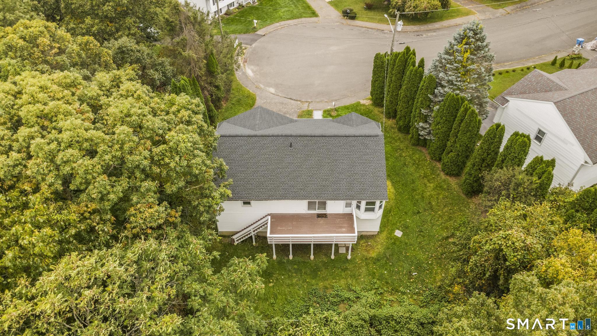 63 Oakcrest Circle Waterbury CT 06708