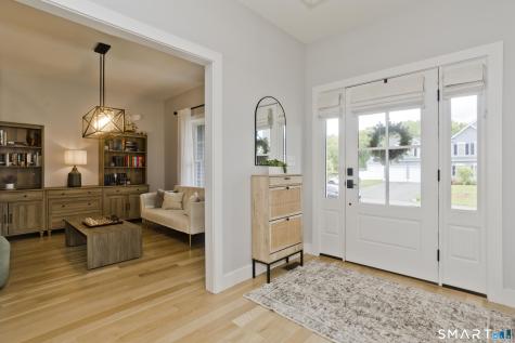 4 Arbor Way Suffield CT 06078