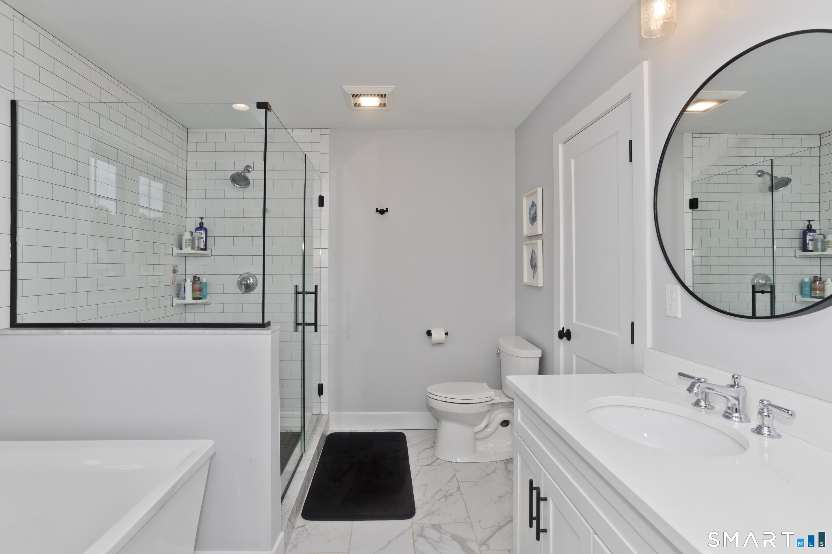 4 Arbor Way Suffield CT 06078