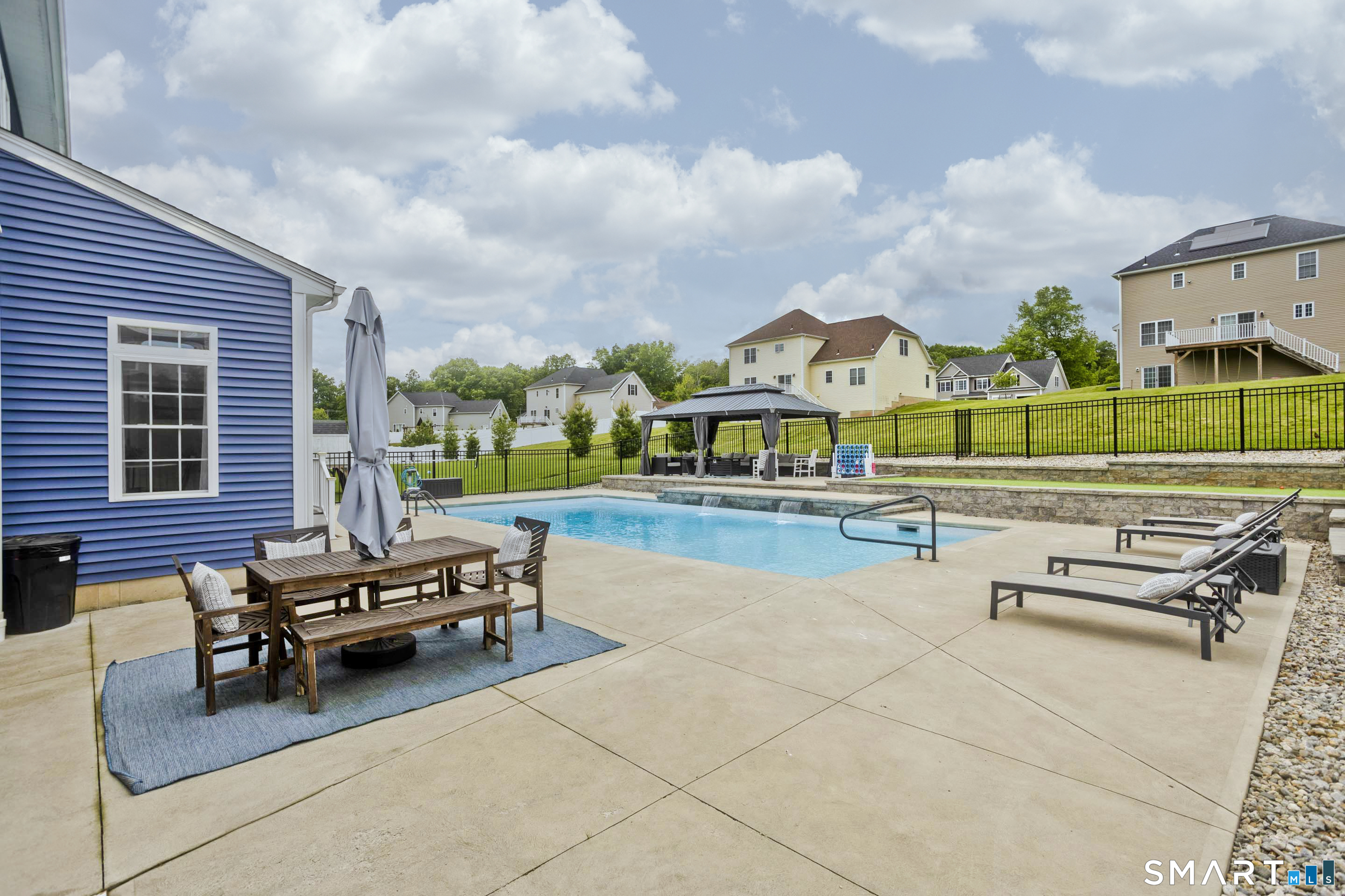 4 Arbor Way Suffield CT 06078