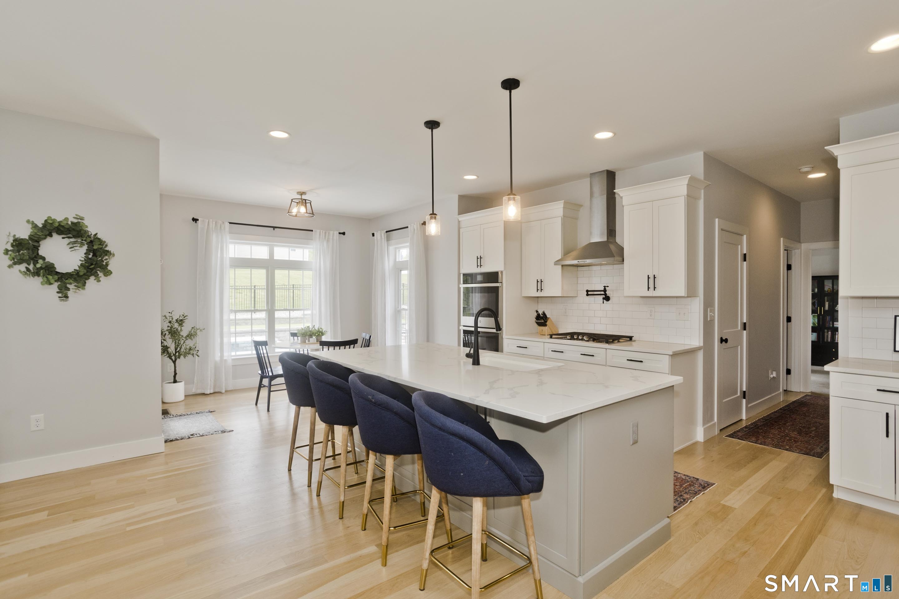 4 Arbor Way Suffield CT 06078