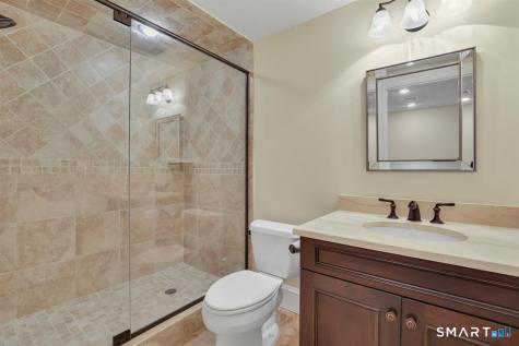 24 Red Fox Run Canton CT 06019