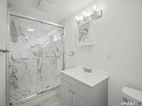 127 Maple Street Norwich CT 06360