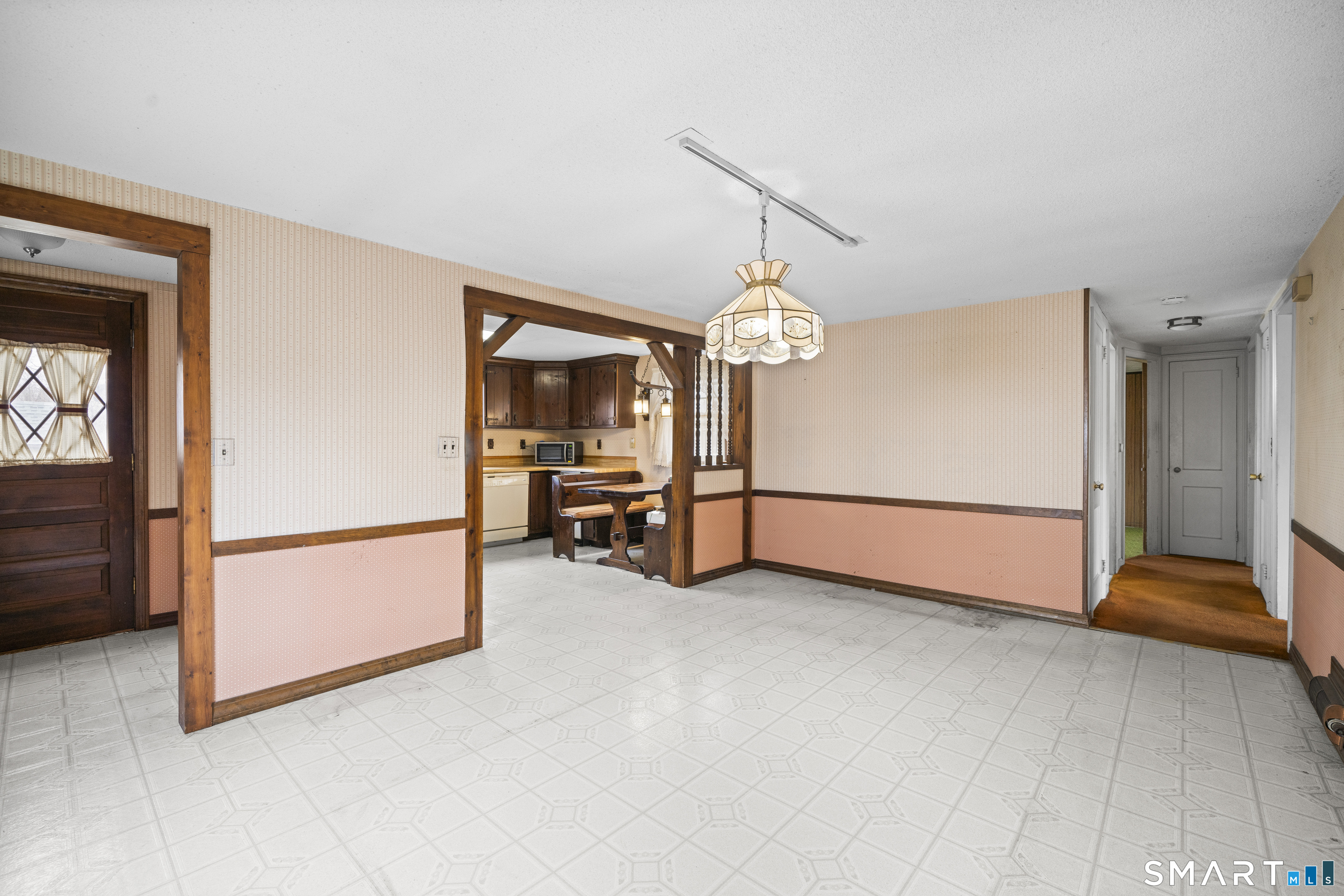 9 Foxcroft Road Enfield CT 06082