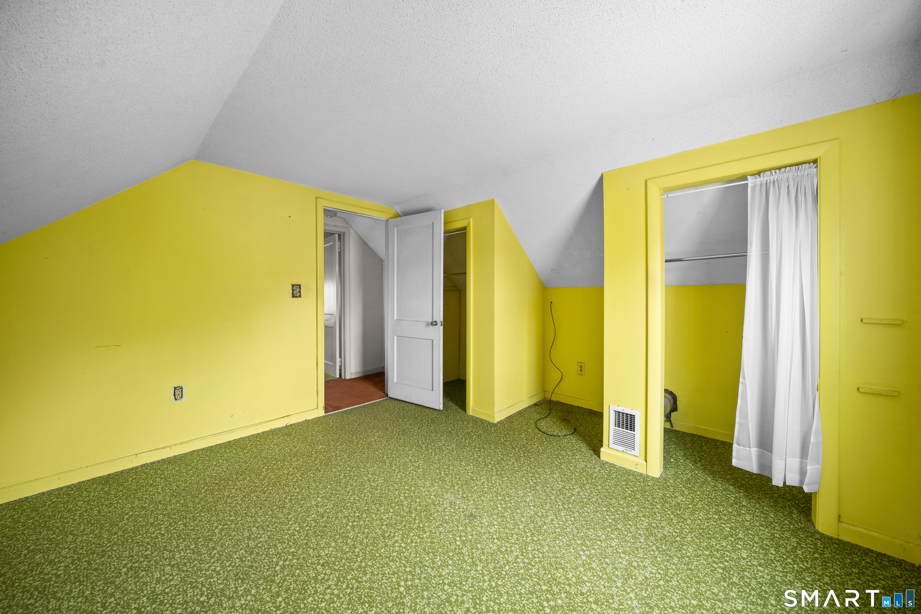 9 Foxcroft Road Enfield CT 06082