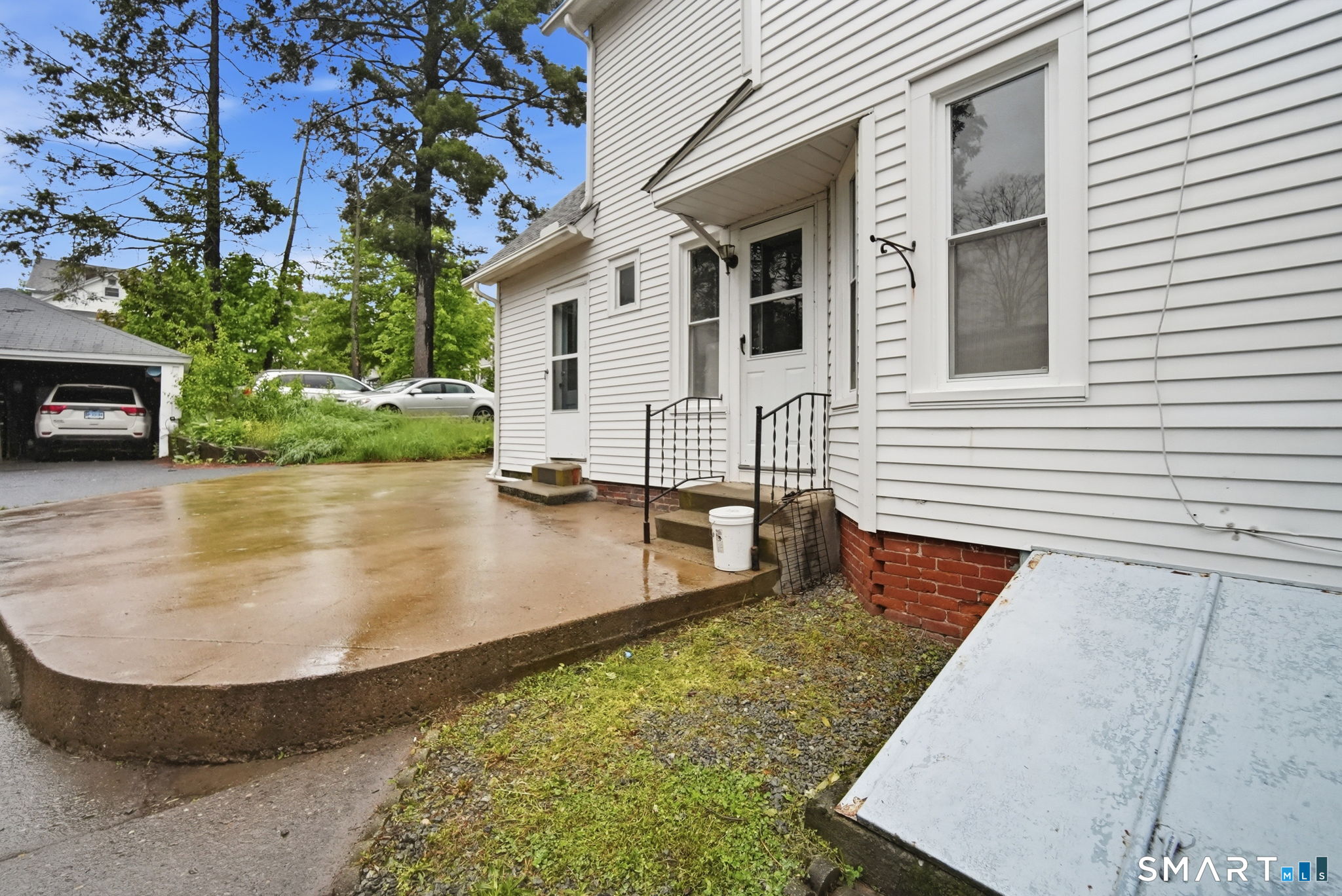 47 High Street Stafford CT 06076