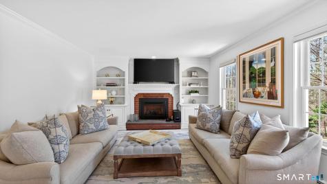 389 Huckleberry Hill Road Avon CT 06001