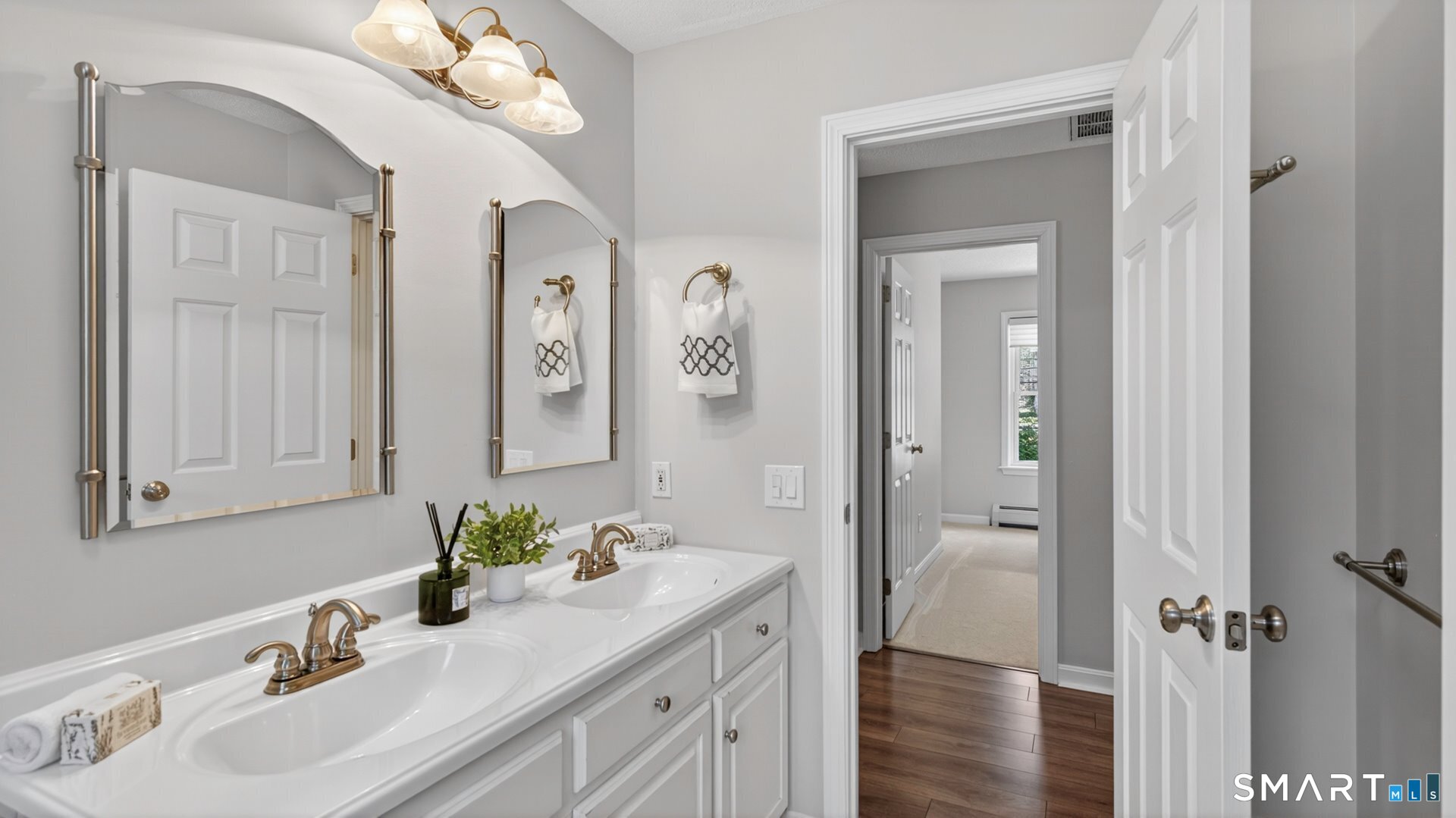 389 Huckleberry Hill Road Avon CT 06001