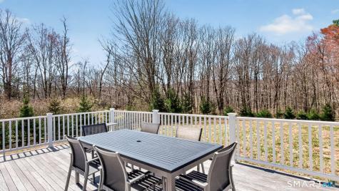 389 Huckleberry Hill Road Avon CT 06001