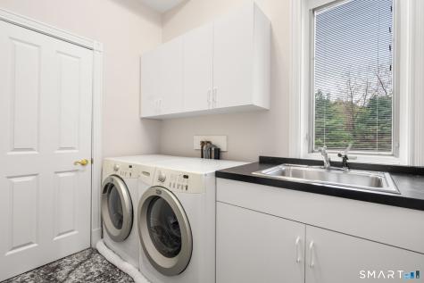 10 Faldu Road Windsor CT 06095