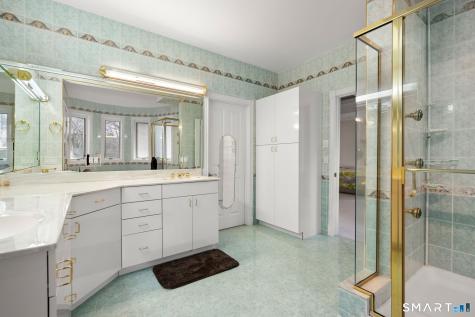 10 Faldu Road Windsor CT 06095