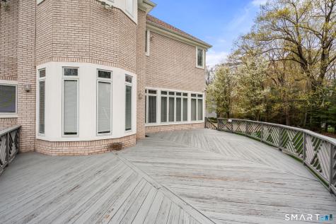 10 Faldu Road Windsor CT 06095