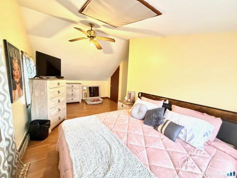 24 Byron Avenue Ansonia CT 06401