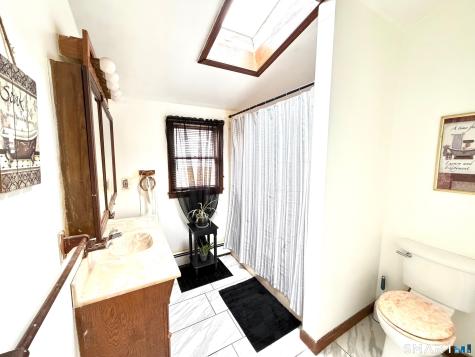 24 Byron Avenue Ansonia CT 06401